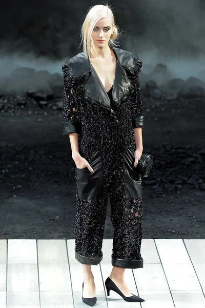 Look 72
